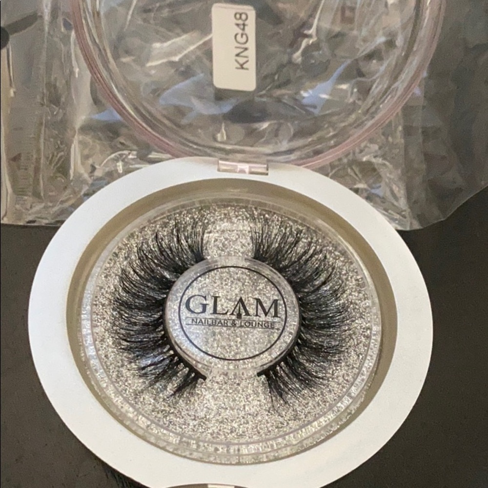 Eyelash extensions